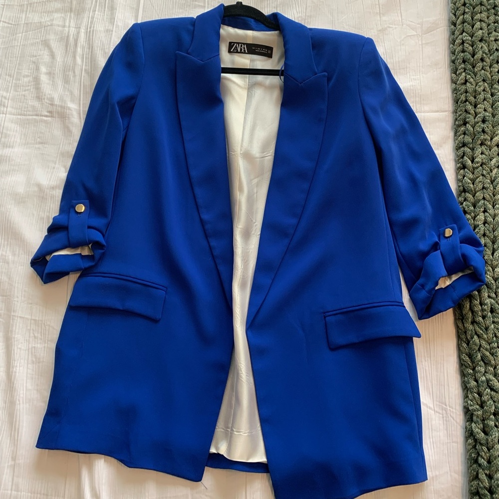 Zara blue cuffed sleeve blazer